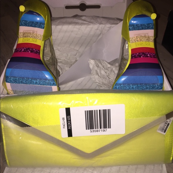 Aldo Sandy Heels + Clutch - Picture 4 of 8